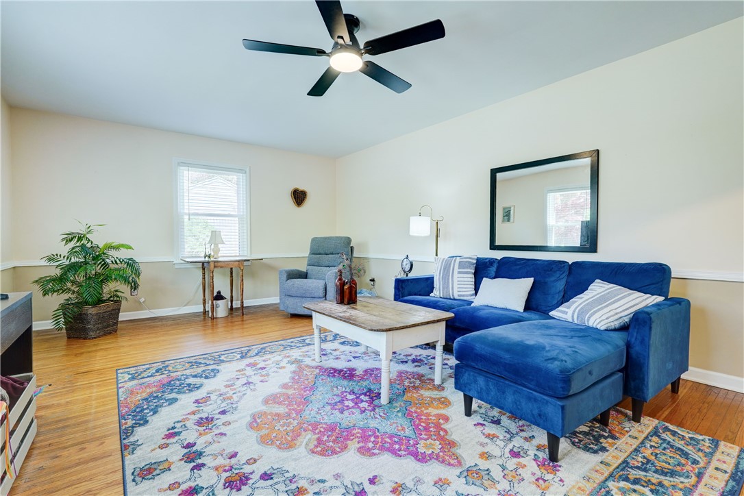 5662 Palmyra Road Pittsford, NY 14534 - Photo 11 of 44