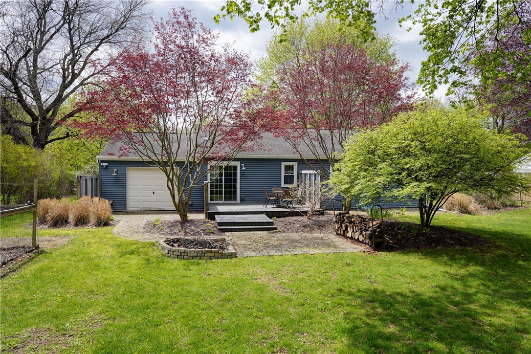 5662 Palmyra Road Pittsford, NY 14534 - Photo 27 of 44 Lush surroundings