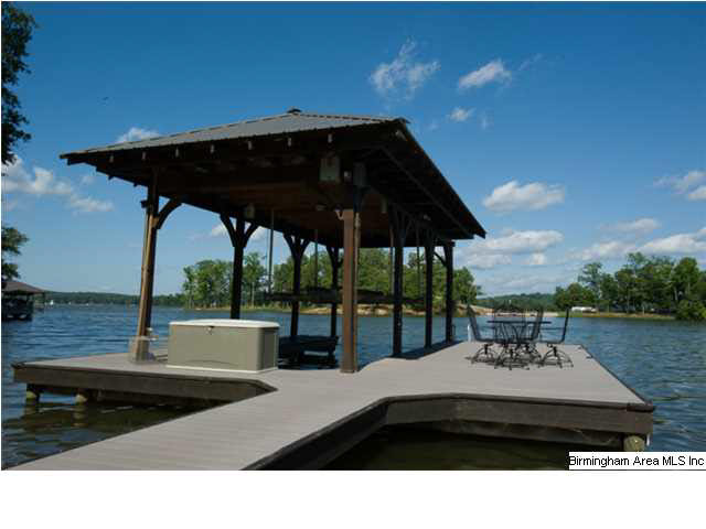 238 Paradise Point Talladega, AL 35160 - Photo 5 of 24