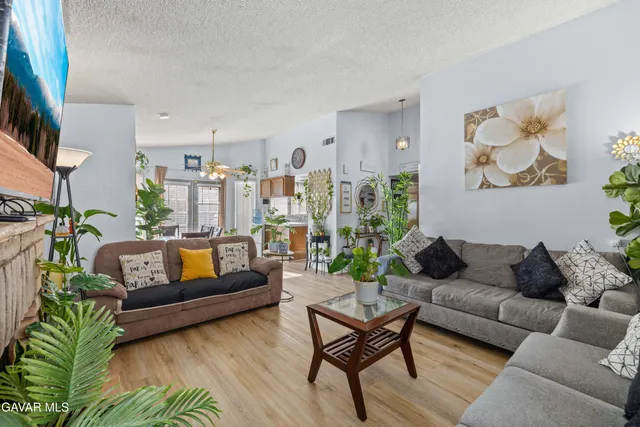 $349,990 | 830 Sunrise Court, Lancaster, CA 93535