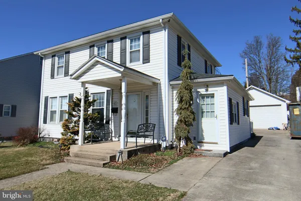 $299,900 | 45 West Roosevelt Avenue, Middletown, PA 17057