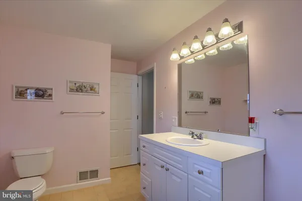$299,900 | 45 West Roosevelt Avenue, Middletown, PA 17057