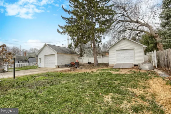 $299,900 | 45 West Roosevelt Avenue, Middletown, PA 17057