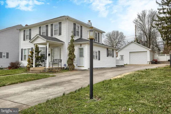 $299,900 | 45 West Roosevelt Avenue, Middletown, PA 17057