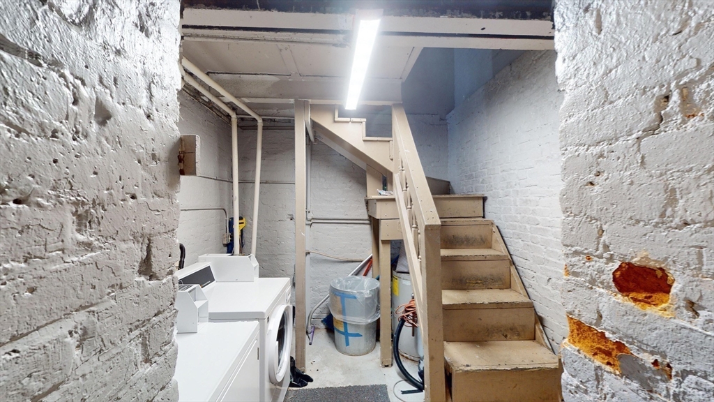 115 Salem Street, Unit 16 Boston, MA 02113 - Photo 9 of 9