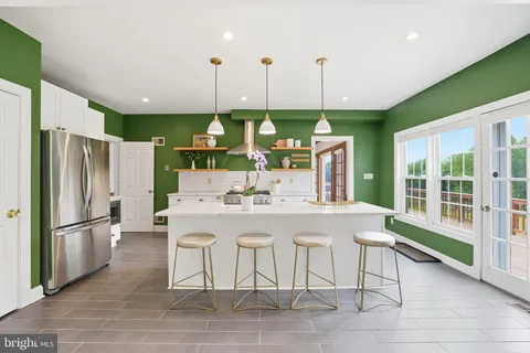 $1,325,000 | 14200 White Water Way, Gaithersburg, MD 20878