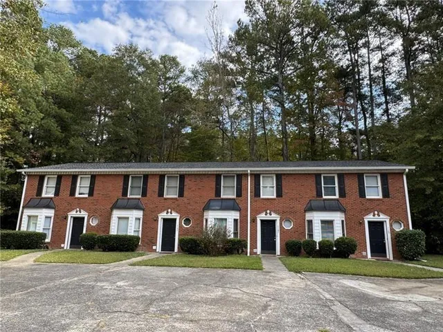 $1,600 | 1105 Booth Court Southwest, Unit 1105, Marietta, GA 30008