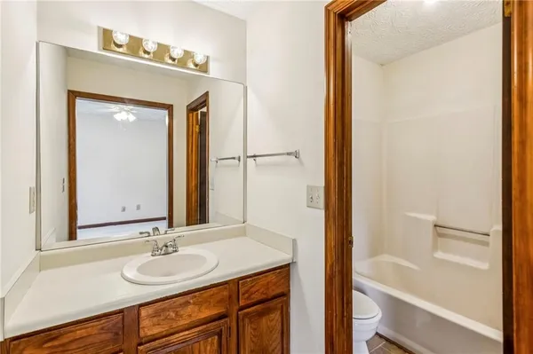 $1,550 | 1105 Booth Court Southwest, Unit 1105, Marietta, GA 30008