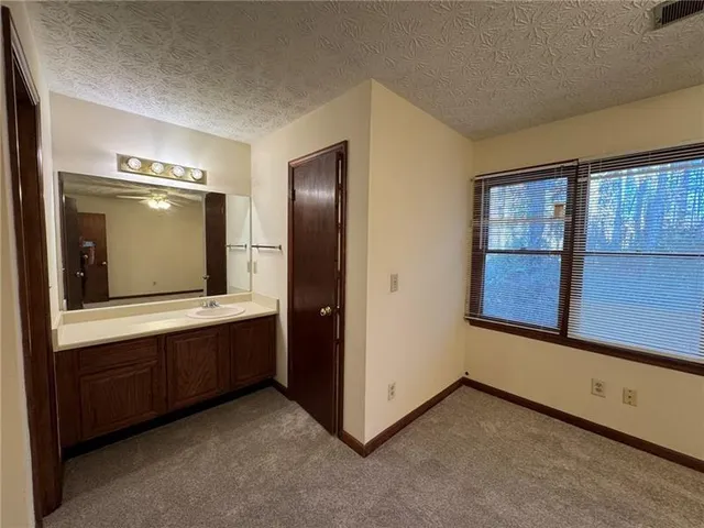 $1,600 | 1105 Booth Court Southwest, Unit 1105, Marietta, GA 30008