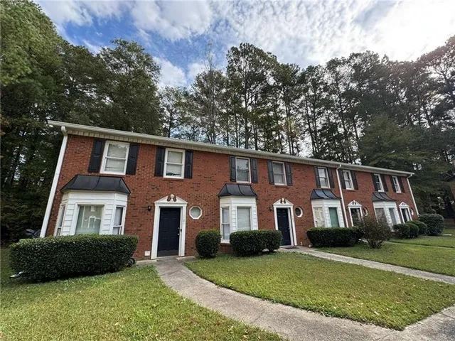 $1,600 | 1105 Booth Court Southwest, Unit 1105, Marietta, GA 30008