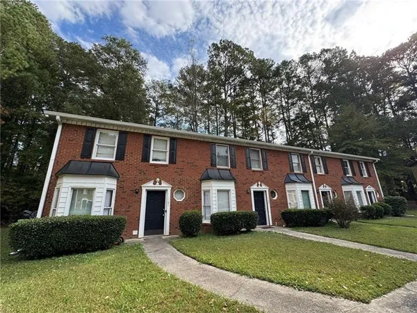 $1,550 | 1105 Booth Court Southwest, Unit 1105, Marietta, GA 30008