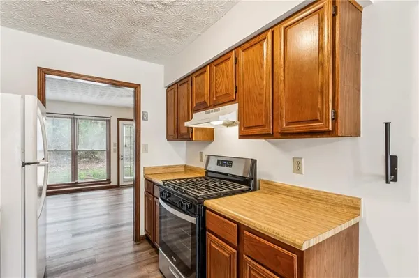$1,550 | 1105 Booth Court Southwest, Unit 1105, Marietta, GA 30008