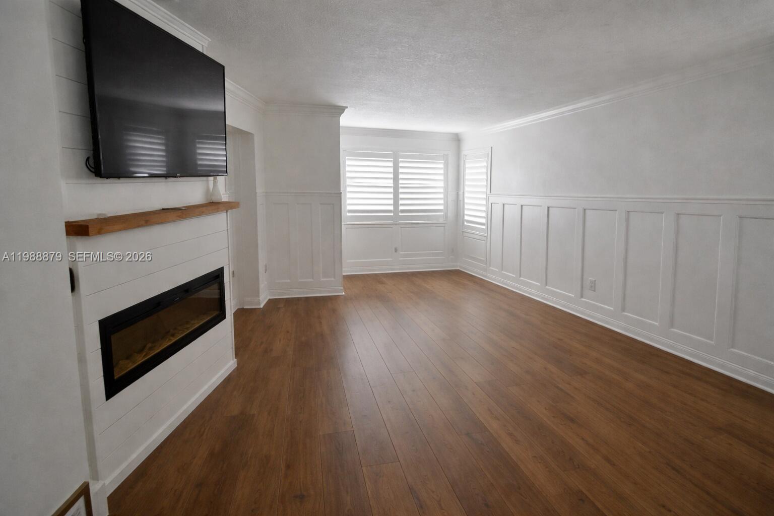 4767 Southwest 154th Avenue Miami, FL 33185 - Photo 21 of 24