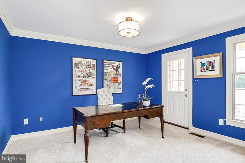 20177 Colchester Road Purcellville, VA 20132 - Photo 16 of 30 Bedroom
