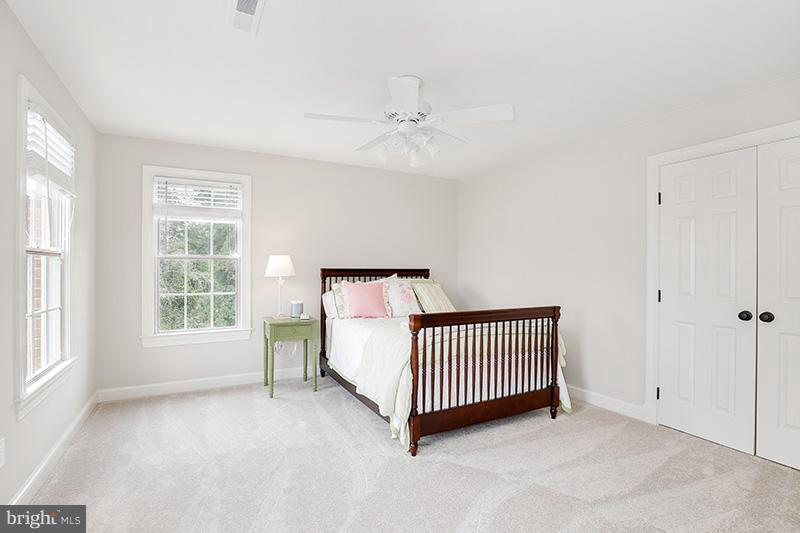 20177 Colchester Road Purcellville, VA 20132 - Photo 26 of 30 Bedroom