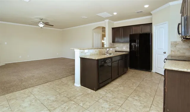 $2,450 | 232 Oxford Drive, Fate, TX 75189