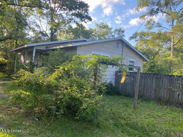 17260 Lakeview Road Saucier, MS 39574 - Photo 13 of 15 IMG_4817