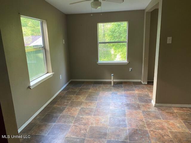 17260 Lakeview Road Saucier, MS 39574 - Photo 6 of 15 IMG_4790