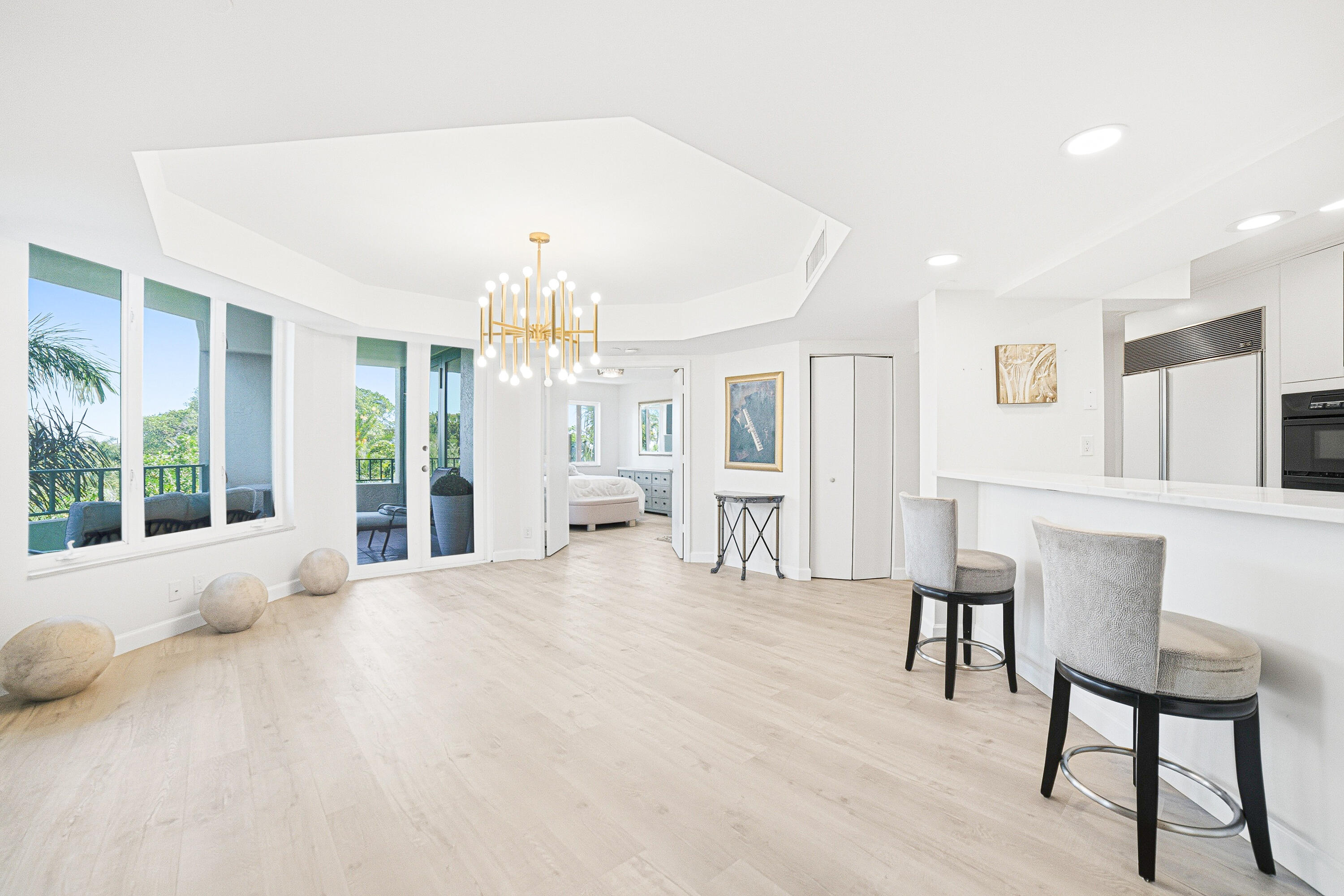 100 Southeast 5th Avenue Boca Raton, FL 33432 - Photo 16 of 51 Dining Area-B