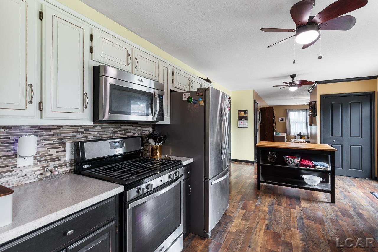 1099 Codling Road Adrian, MI 49221 - Photo 12 of 54