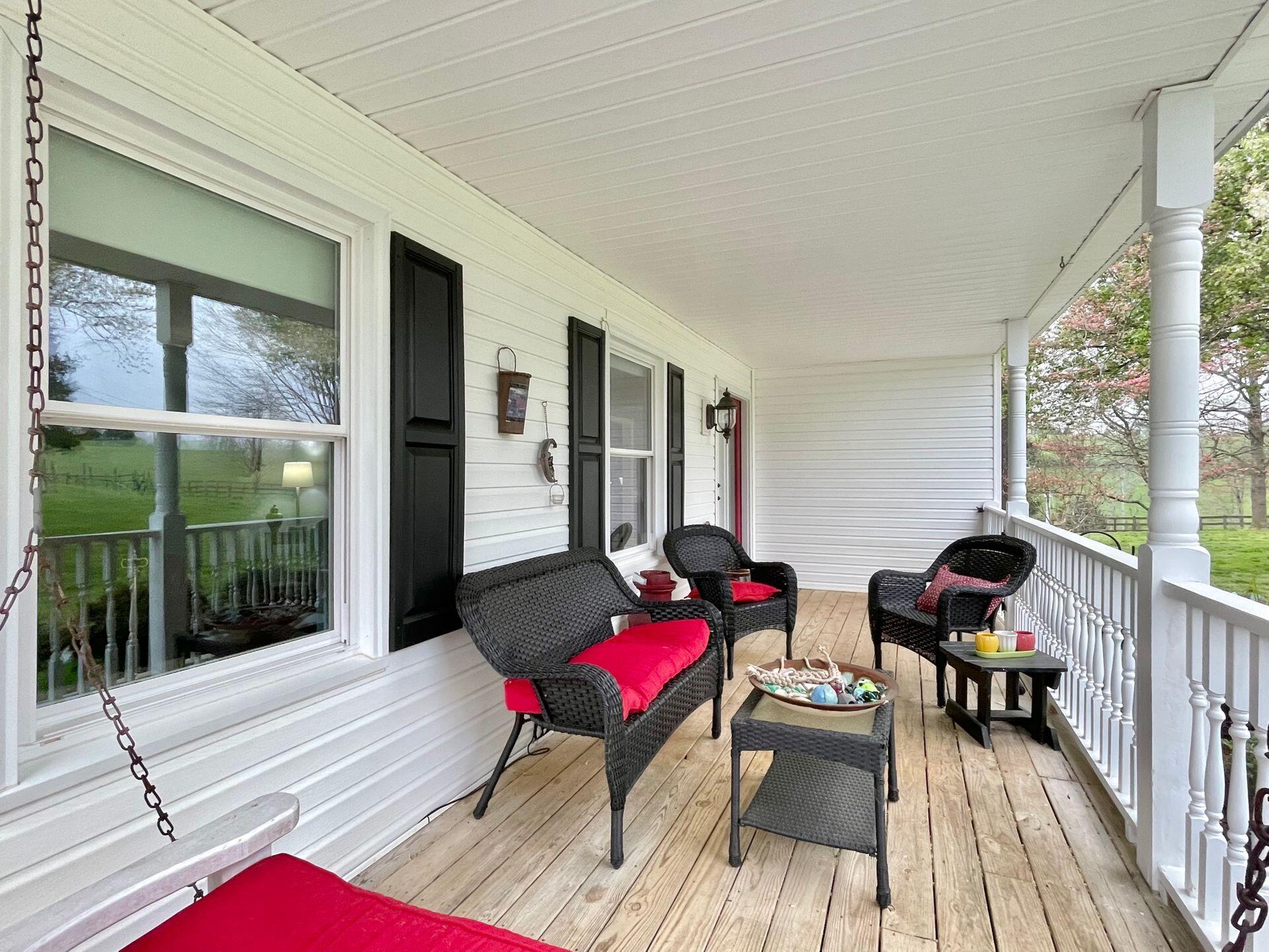 5064 Doe Run Road Rocky Mount, VA 24151 - Photo 17 of 143 Front porch