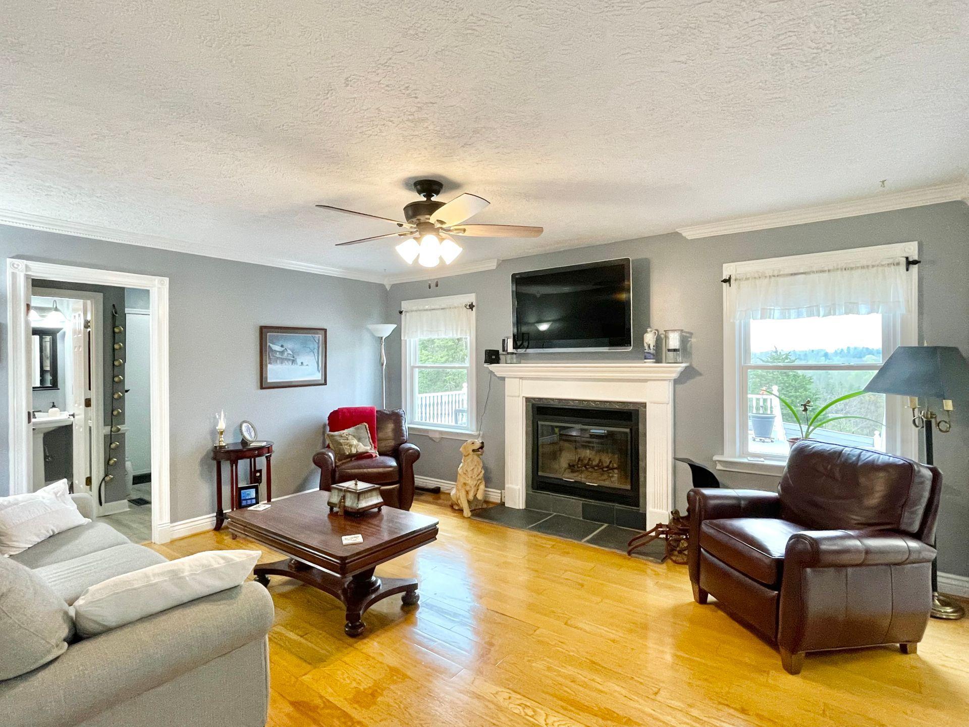 5064 Doe Run Road Rocky Mount, VA 24151 - Photo 39 of 143 Family Room