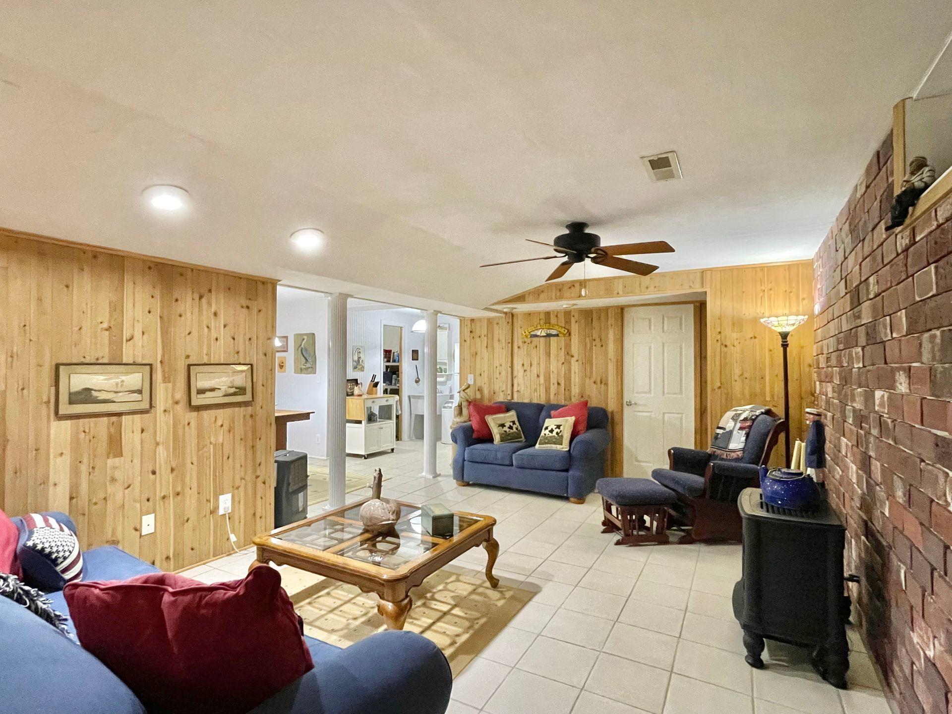 5064 Doe Run Road Rocky Mount, VA 24151 - Photo 73 of 143 Family Room