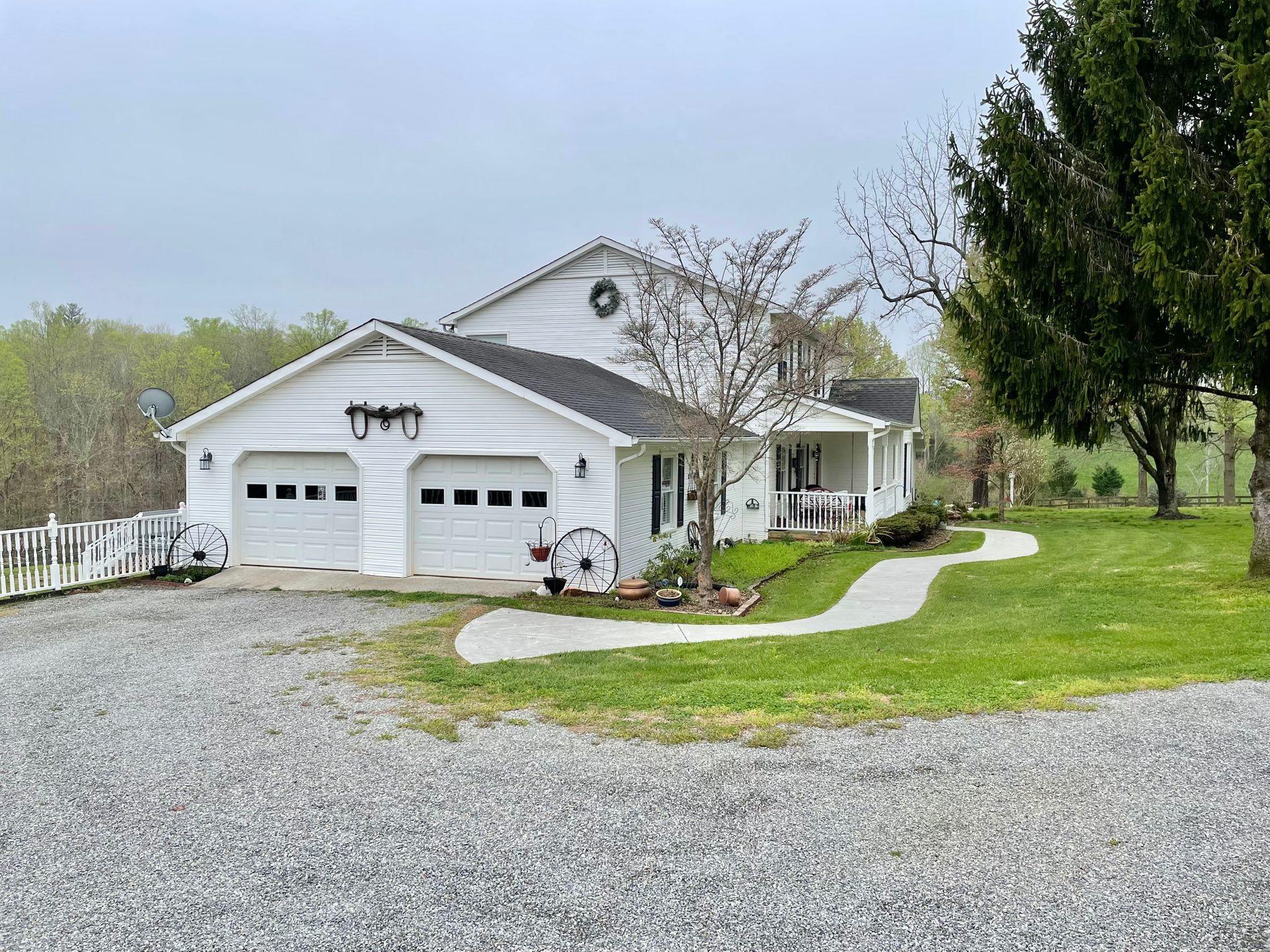 5064 Doe Run Road Rocky Mount, VA 24151 - Photo 9 of 143 Built in 1992
