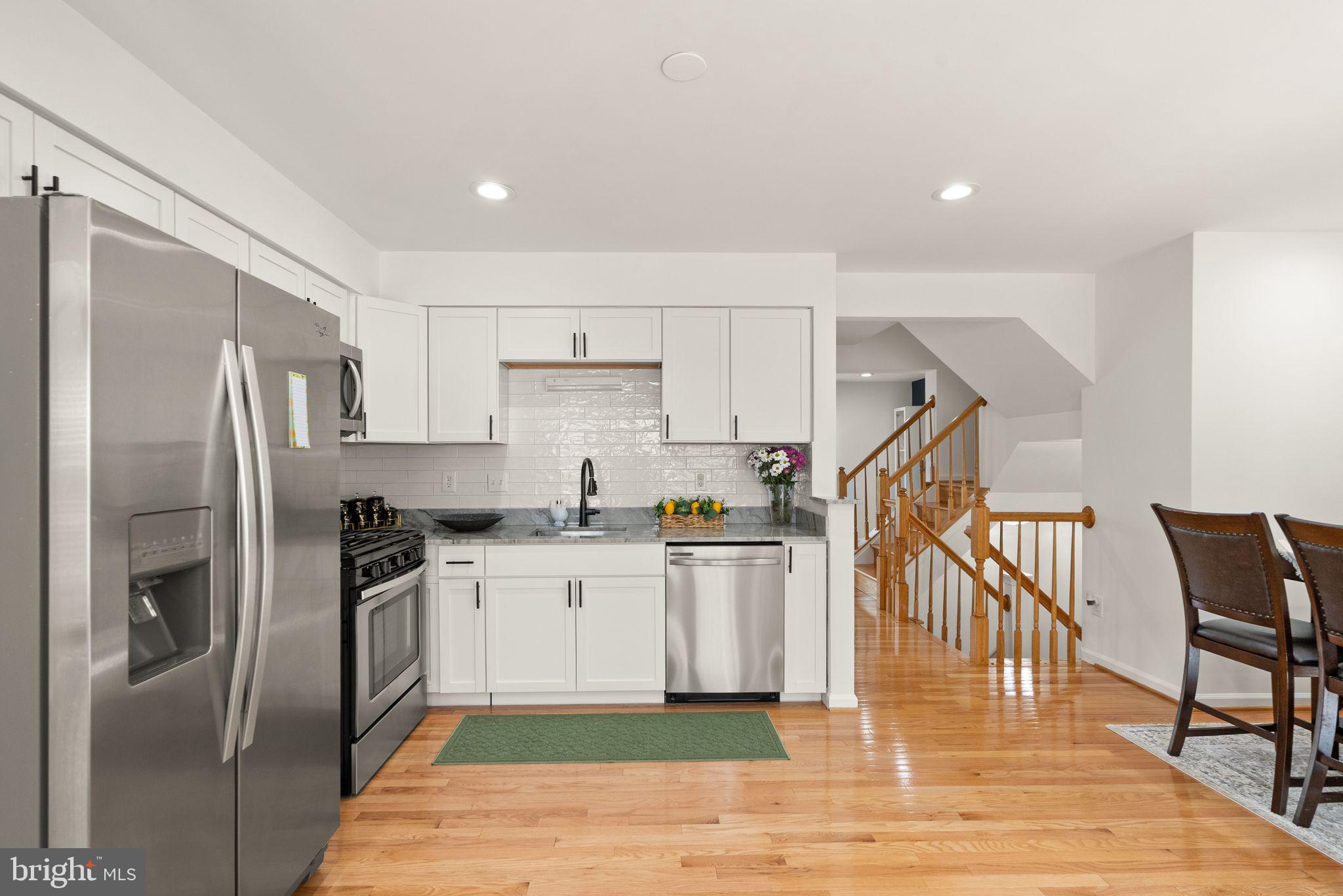 19907 Ridgecrest Square Ashburn, VA 20147 - Photo 18 of 52