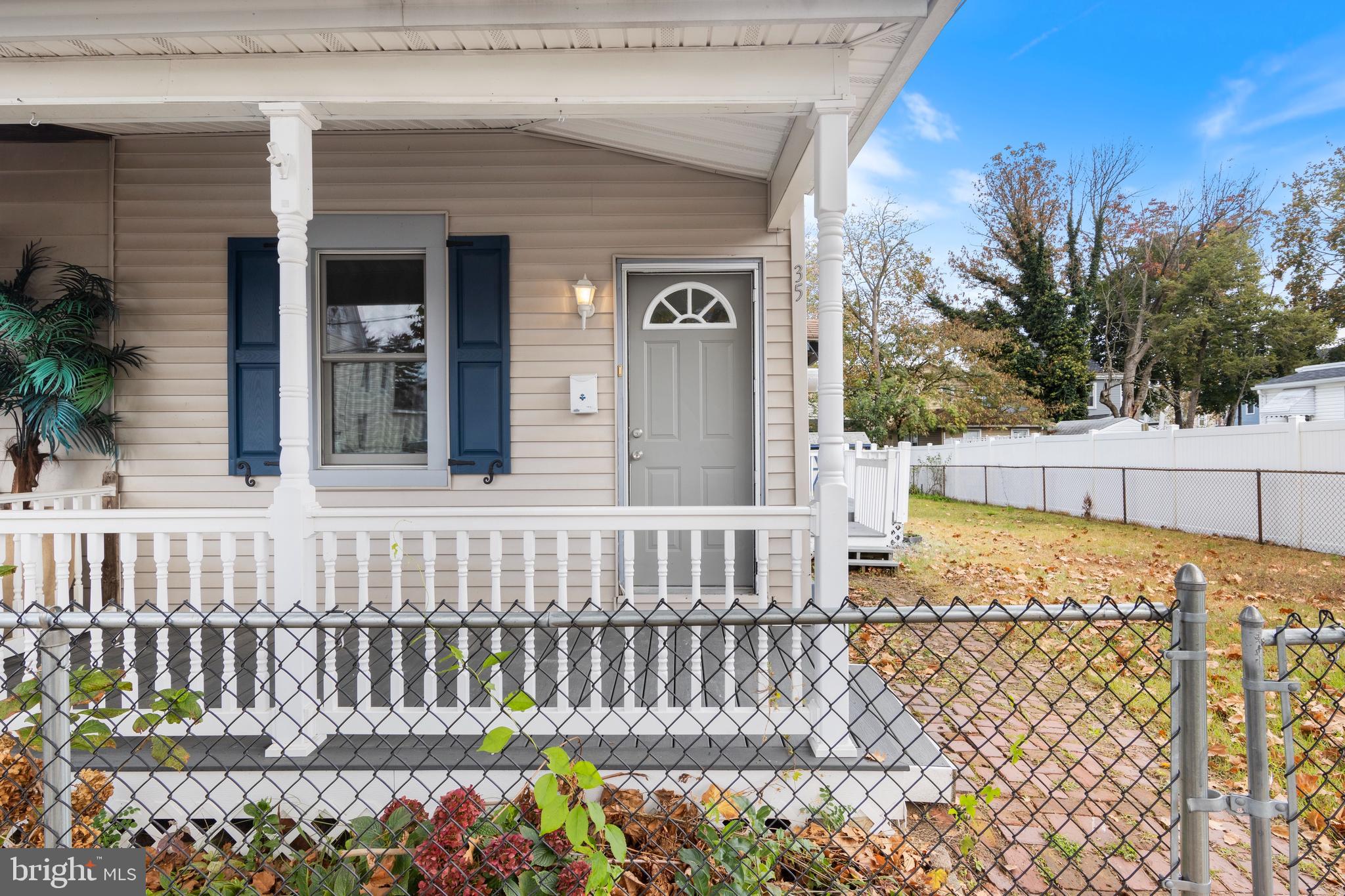 35 Webster Street Riverside, NJ 08075 - Photo 4 of 31