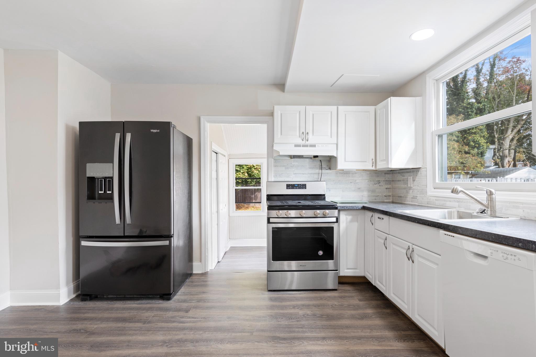 35 Webster Street Riverside, NJ 08075 - Photo 10 of 31
