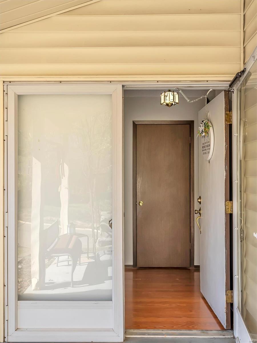 5424 Winthrop Drive High Ridge, MO 63049 - Photo 3 of 22