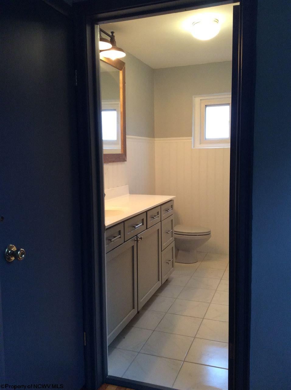 92 Long Alley Reedsville, WV 26547 - Photo 12 of 19 Gallery Image 12