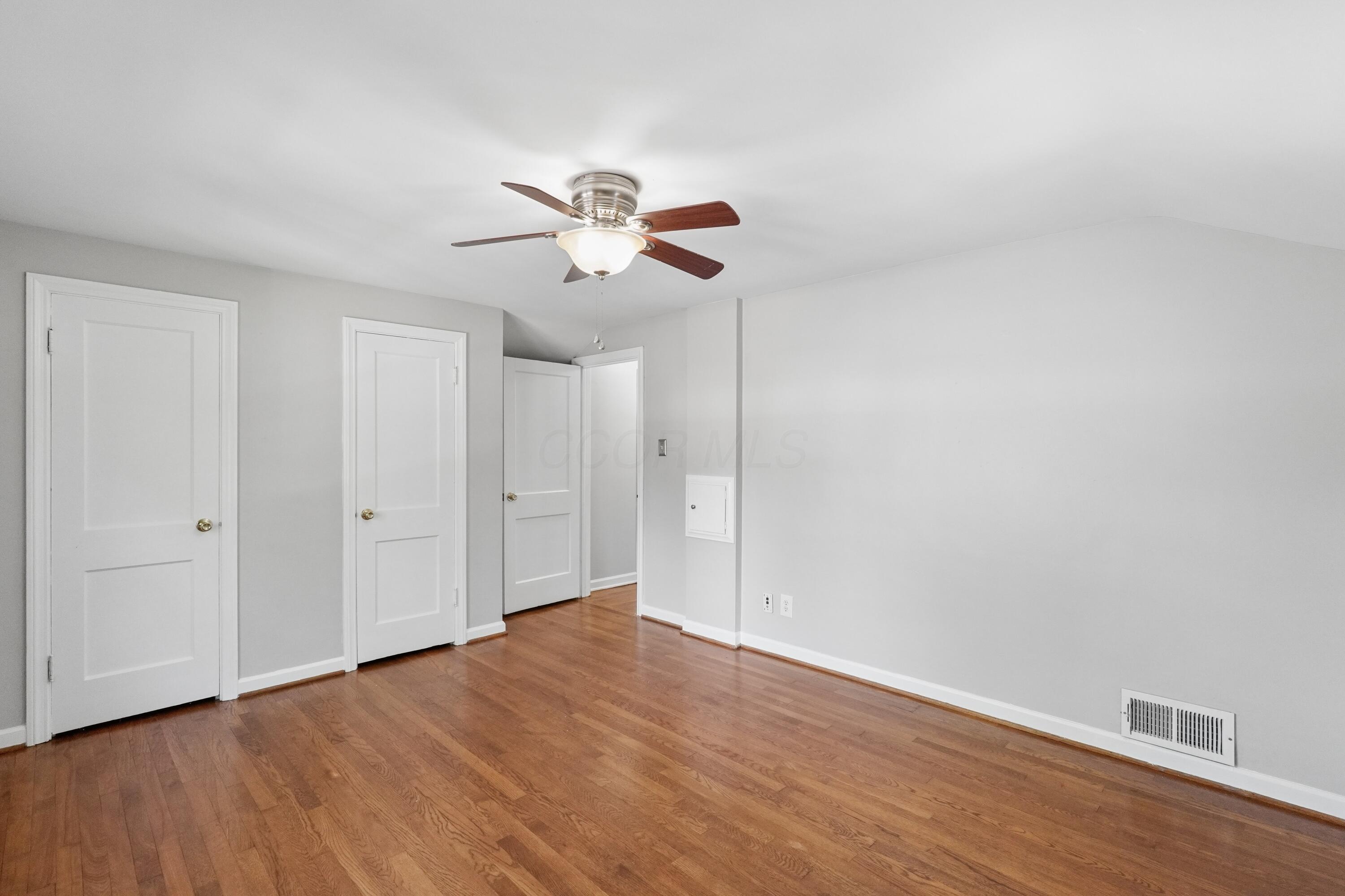 2088 Inchcliff Road Columbus, OH 43221 - Photo 26 of 49 Bedroom 3-2