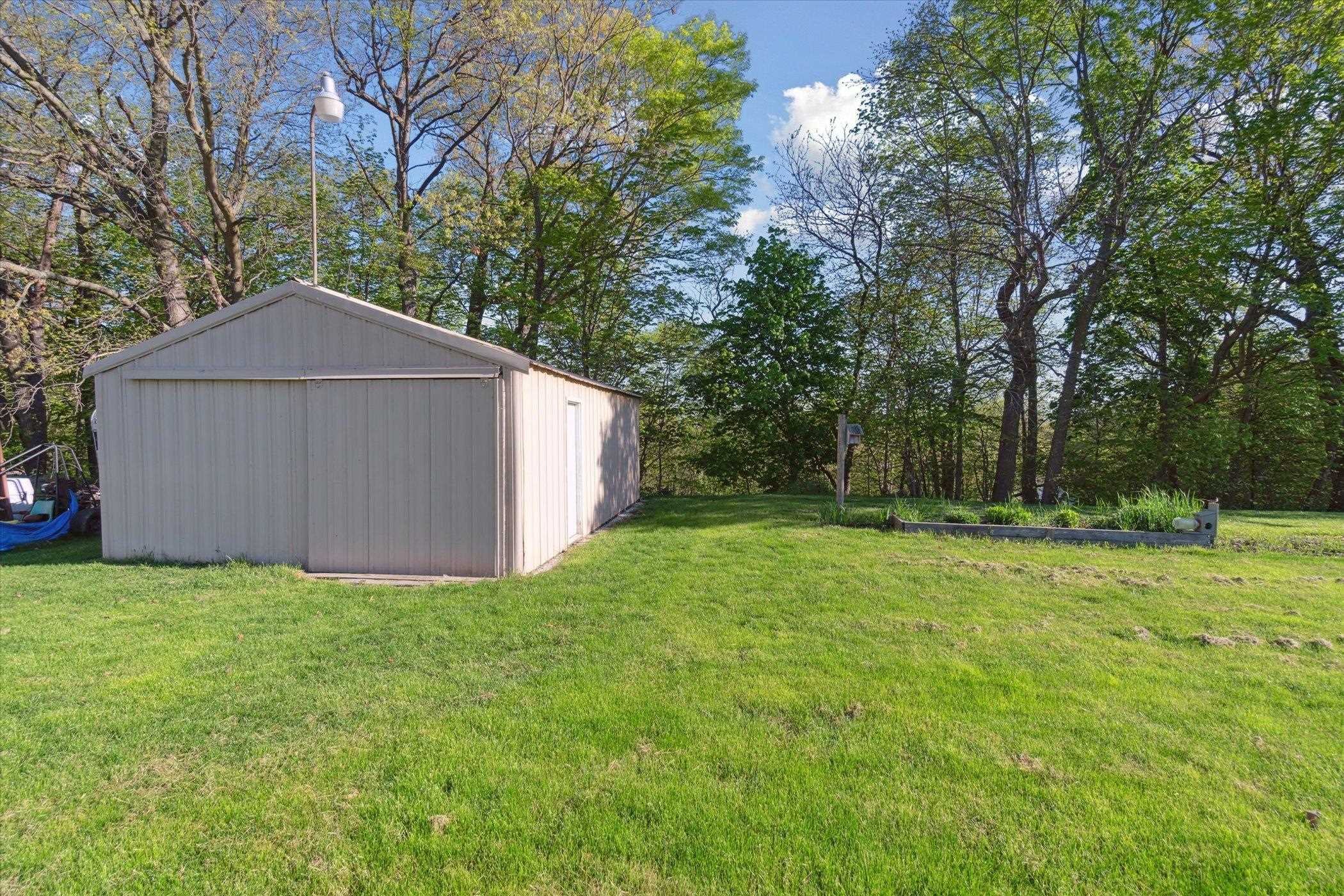 178 West Henderson Road Owosso, MI 48867 - Photo 47 of 71 50174559-a34c17b0-b957-47cb-bd68-09359fdee3c2.JPG