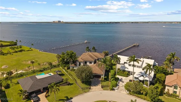 $6,800,000 | 14994 Bonaire Circle, Fort Myers, FL 33908