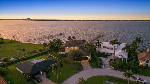 $6,800,000 | 14994 Bonaire Circle, Fort Myers, FL 33908