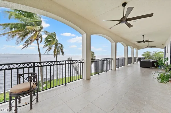 $6,800,000 | 14994 Bonaire Circle, Fort Myers, FL 33908