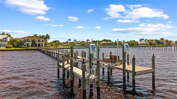 $6,800,000 | 14994 Bonaire Circle, Fort Myers, FL 33908