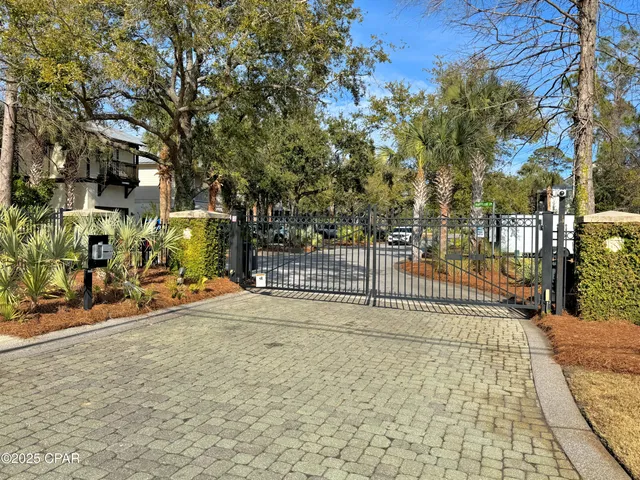 $210,000 | 5224 Kingston Circle, Panama City, FL 32408