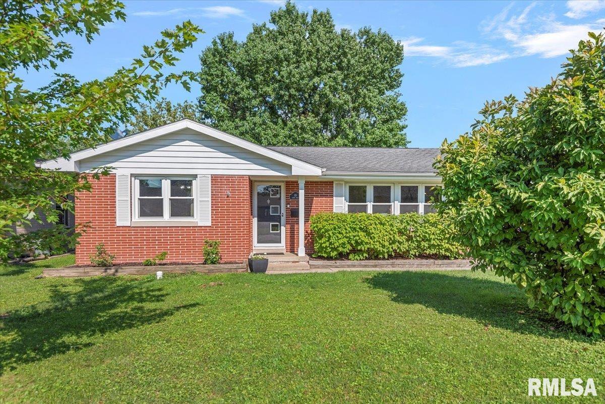 10 Verna Drive Springfield, IL 62702 - Photo 3 of 29