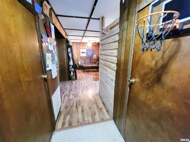 $45,000 | 595 West Street, Louisville, IL 62858