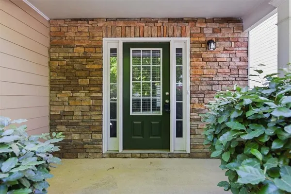 $279,900 | 2013 Briar Creek Court Northeast, Conyers, GA 30012