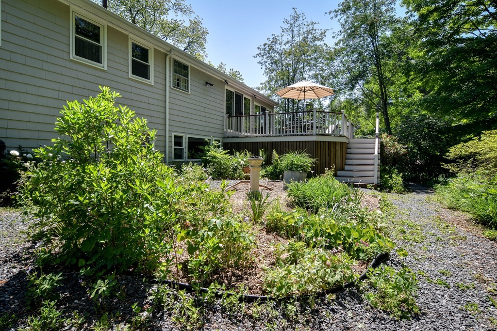 11 Woodmere Road Framingham, MA 01701 - Photo 29 of 40 Gallery Image 29