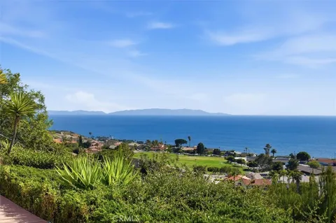 $2,500,000 | 30243 Calle De Suenos, Rancho Palos Verdes, CA 90275