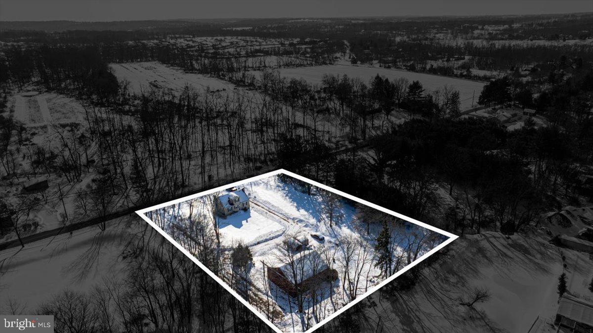 4526 Lower Mountain Road New Hope, PA 18938 - Photo 12 of 40