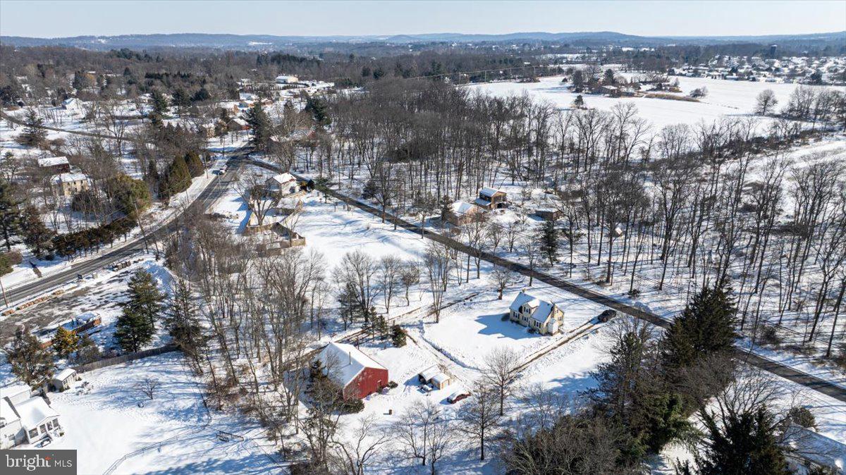 4526 Lower Mountain Road New Hope, PA 18938 - Photo 15 of 40