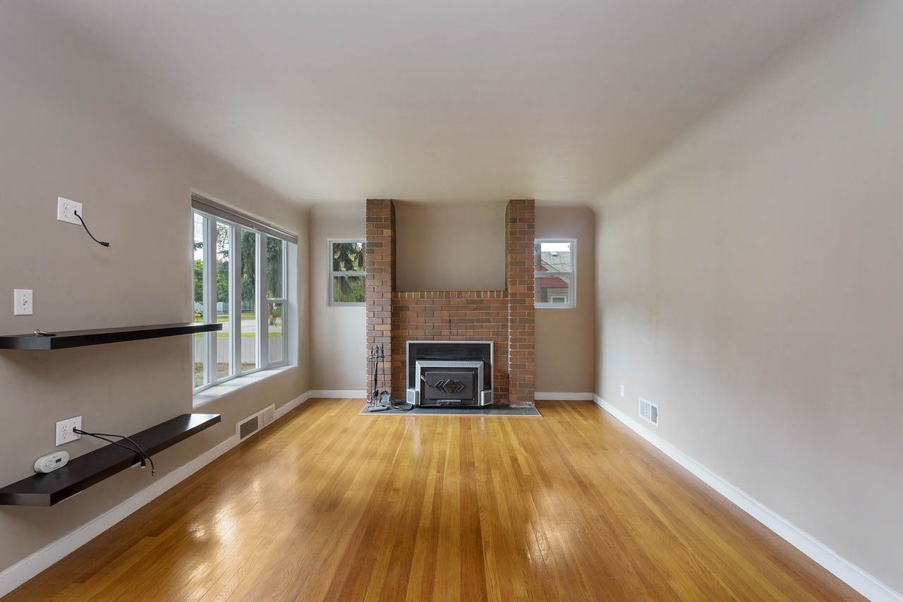 607 North Herald Road Spokane Valley, WA 99206 - Photo 3 of 32 Gallery Image 3