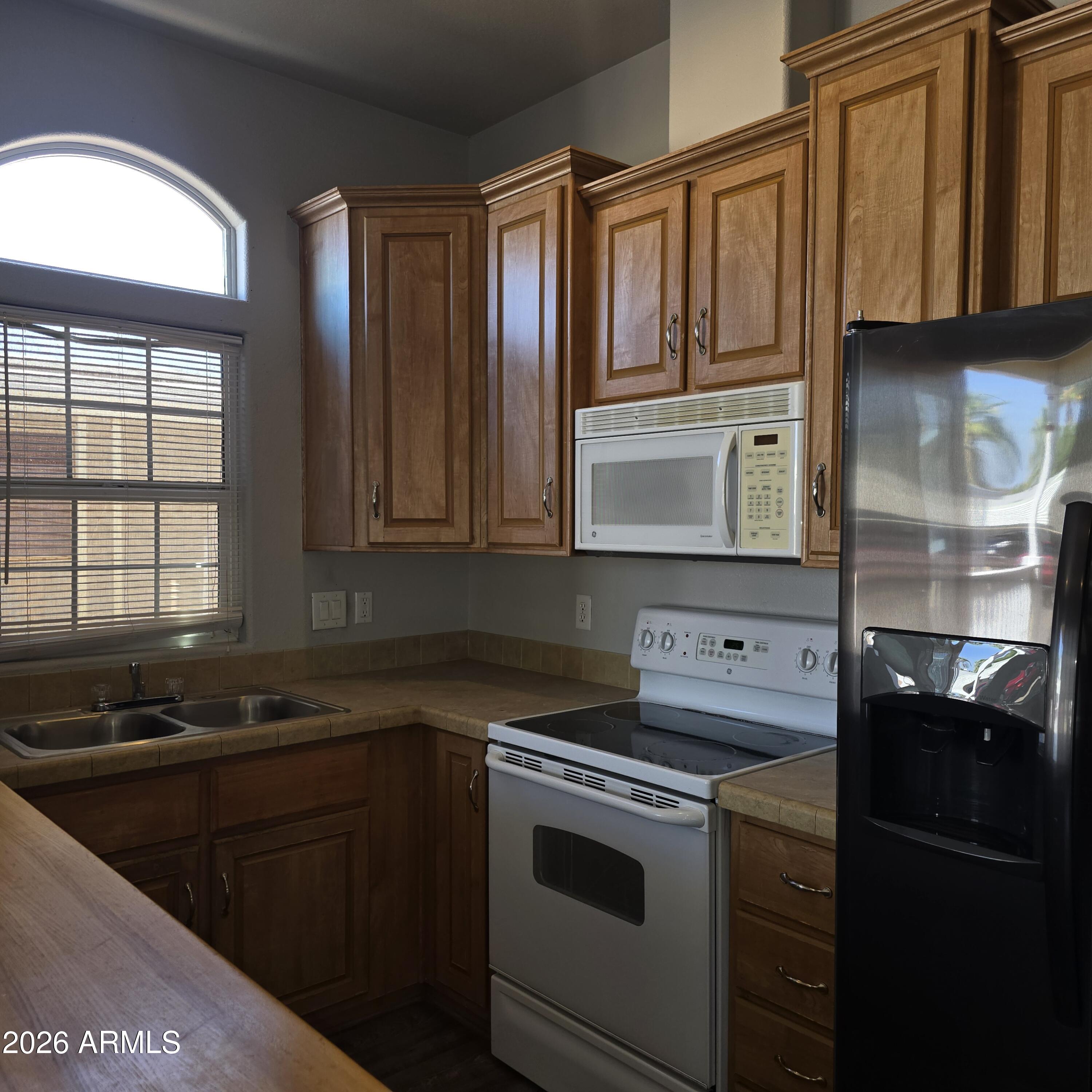 205 West Bell Road, Unit 137 Phoenix, AZ 85023 - Photo 7 of 19