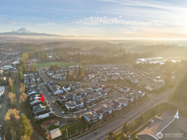 $1,100,000 | 26924 237th Place Southeast, Maple Valley, WA 98038